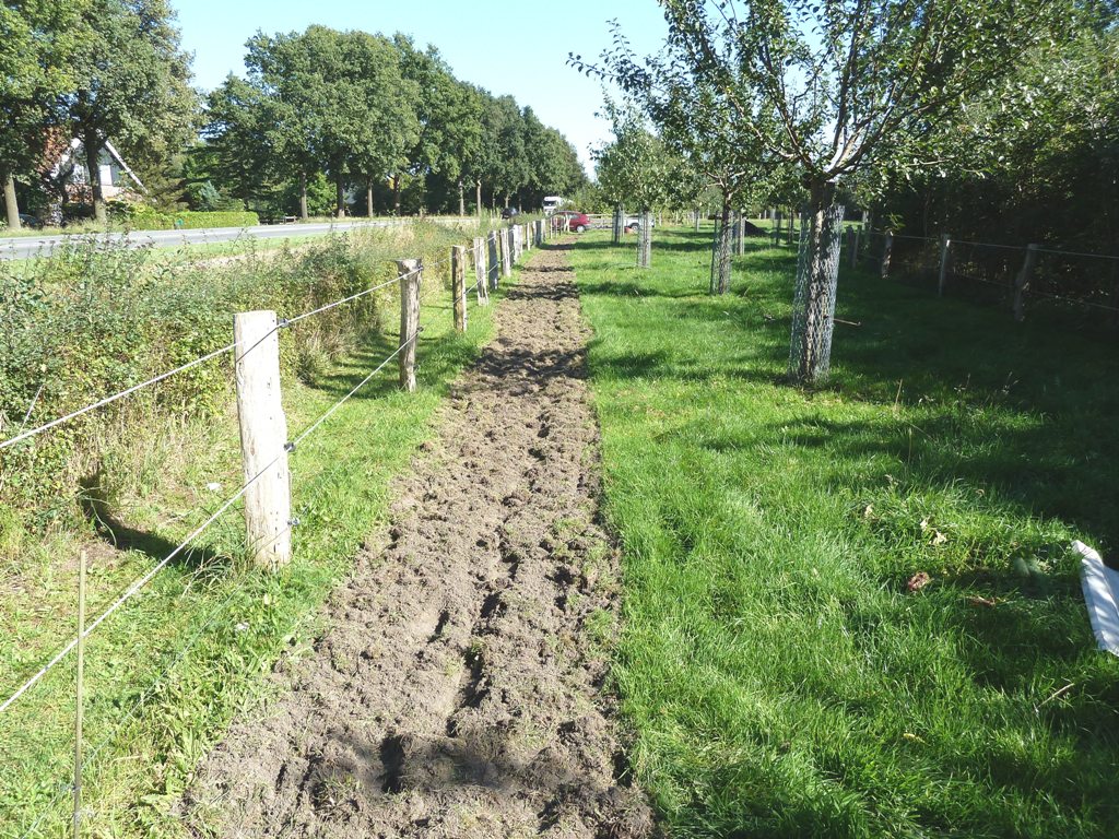 Fruithaag aanleggen; Het frezen
